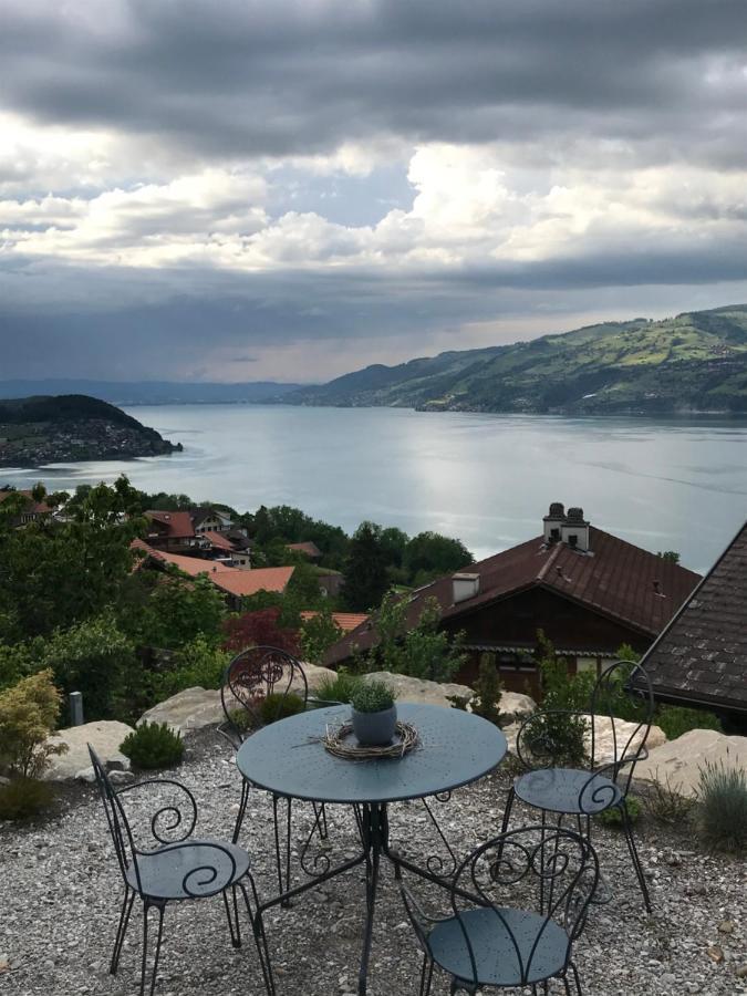 Moderne Unterkunft Mit Panoramablick Auf Thunersee Krattigen Exterior photo