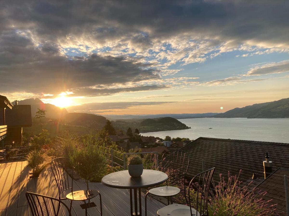 Moderne Unterkunft Mit Panoramablick Auf Thunersee Krattigen Exterior photo