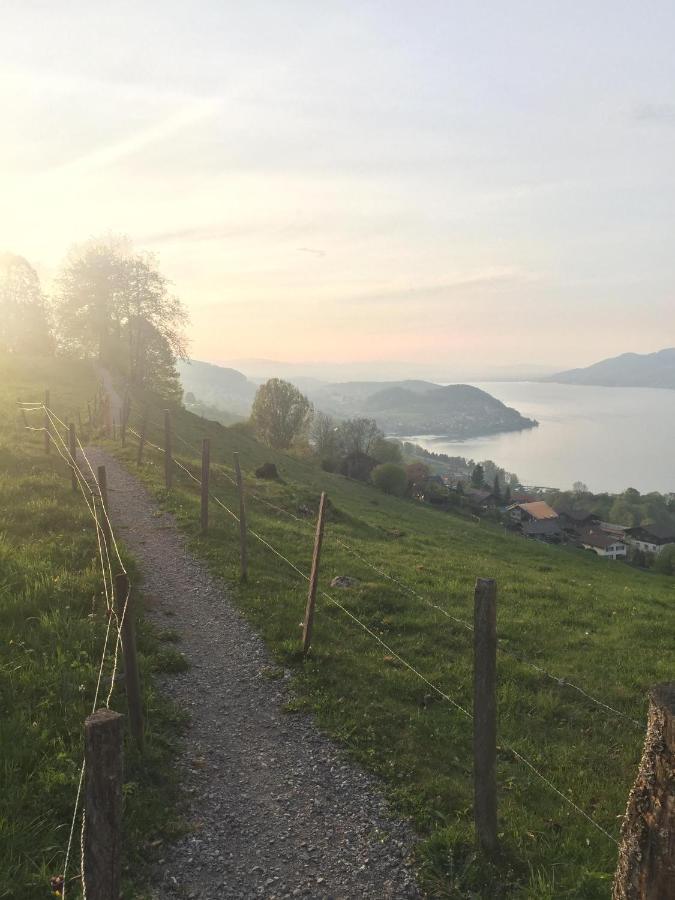 Moderne Unterkunft Mit Panoramablick Auf Thunersee Krattigen Exterior photo
